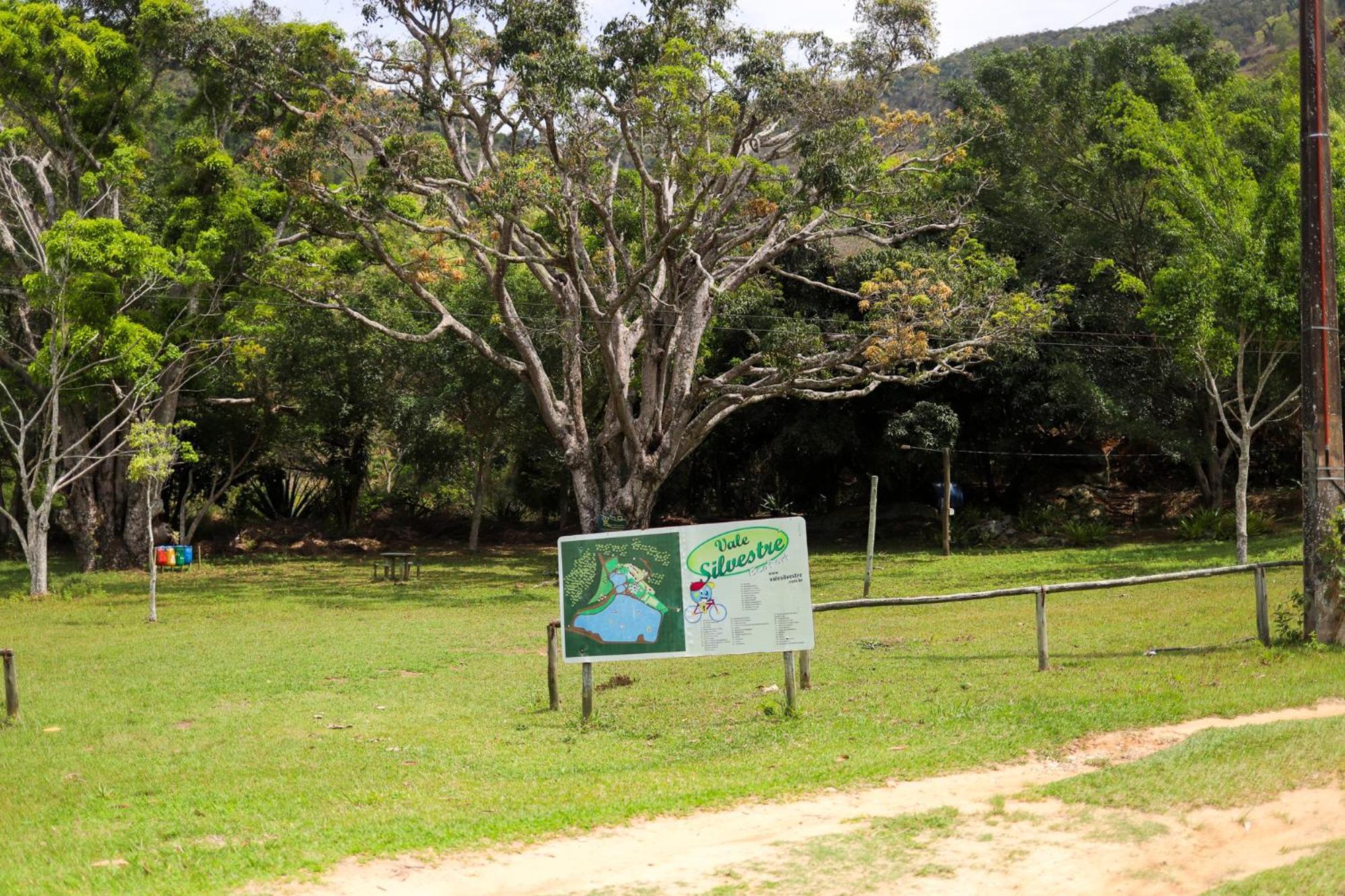 Vale Silvestre Eco Park Hotel Governador Valadares Exterior photo